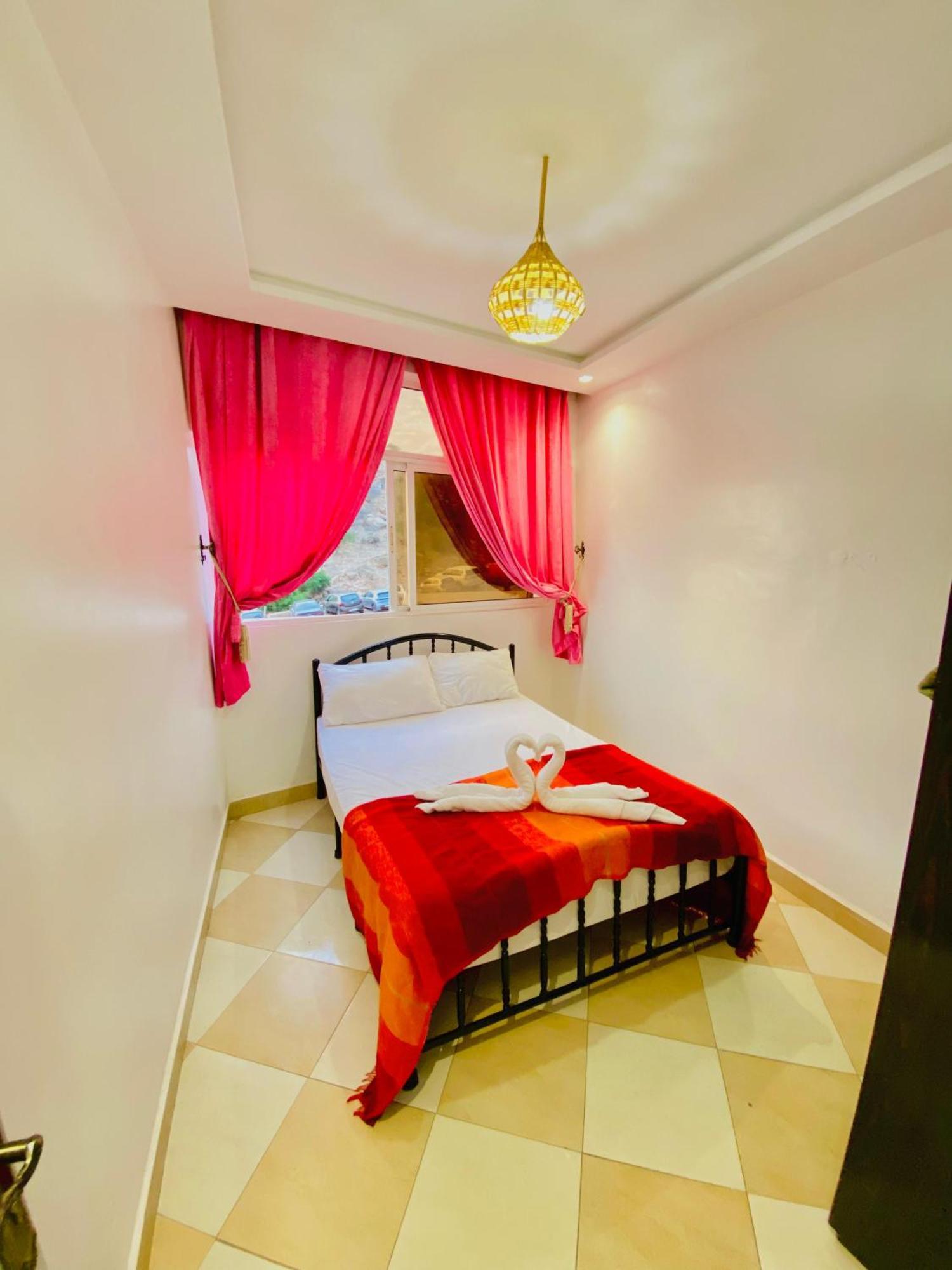 Tafoukt Surf Hostel Taghazout Bagian luar foto
